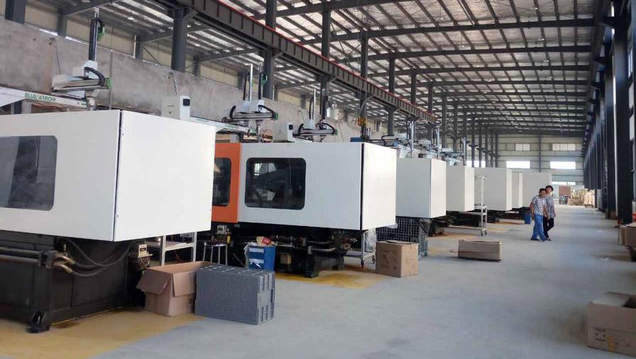 浩盈塑膠模具：勝岳注塑機高效節(jié)能